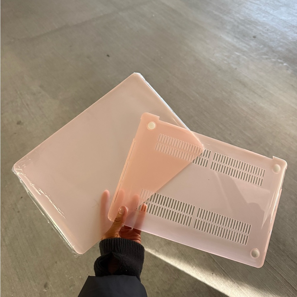 Pink laptop cover/case